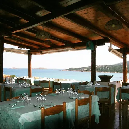 Aparthotel Chrysalis Bay 3*