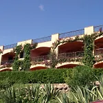 Apart-hotel Chrysalis Bay