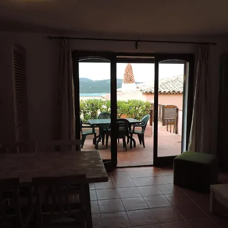 Chrysalis Bay Apart-hotel 3*