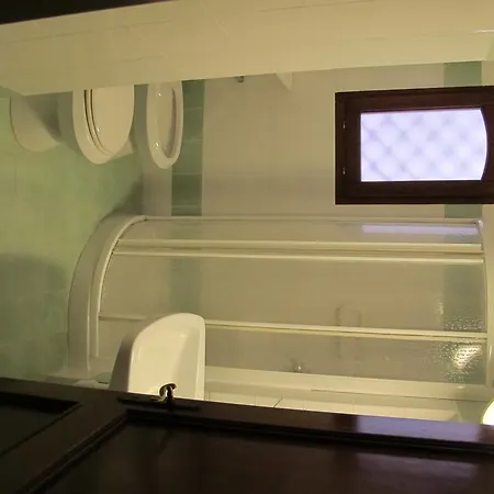 Chrysalis Bay شقة فندقية