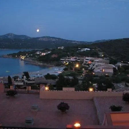 Chrysalis Bay بورتو كيرفو