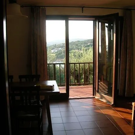 Aparthotel Chrysalis Bay 3*