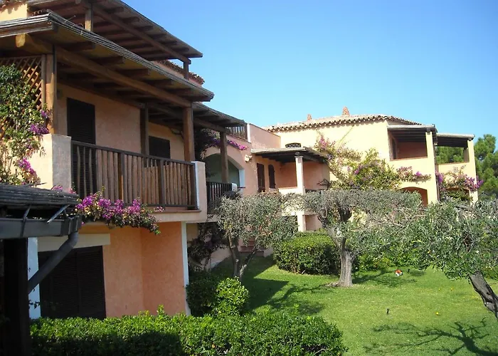 Chrysalis Bay Aparthotel 3*