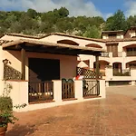 Chrysalis Bay شقة فندقية 3*